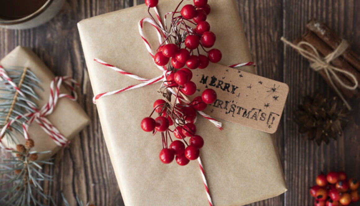 top-view-christmas-presents-arrangement